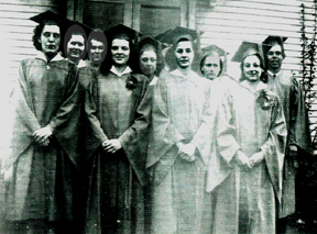 picture of Folsomville graduating class of 1943